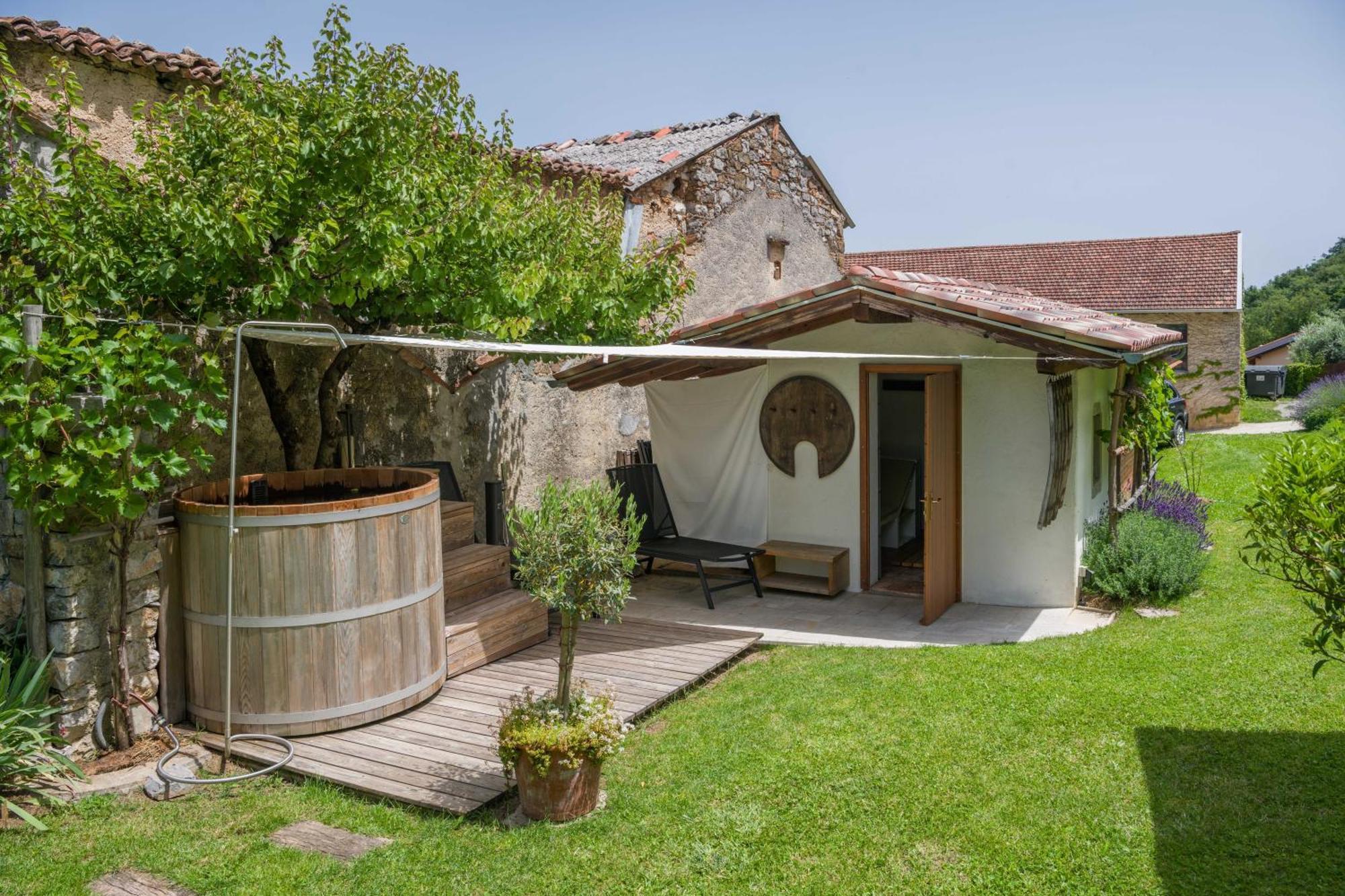 Villa Artes With Free Hot Tub & Sauna Branik Eksteriør bilde