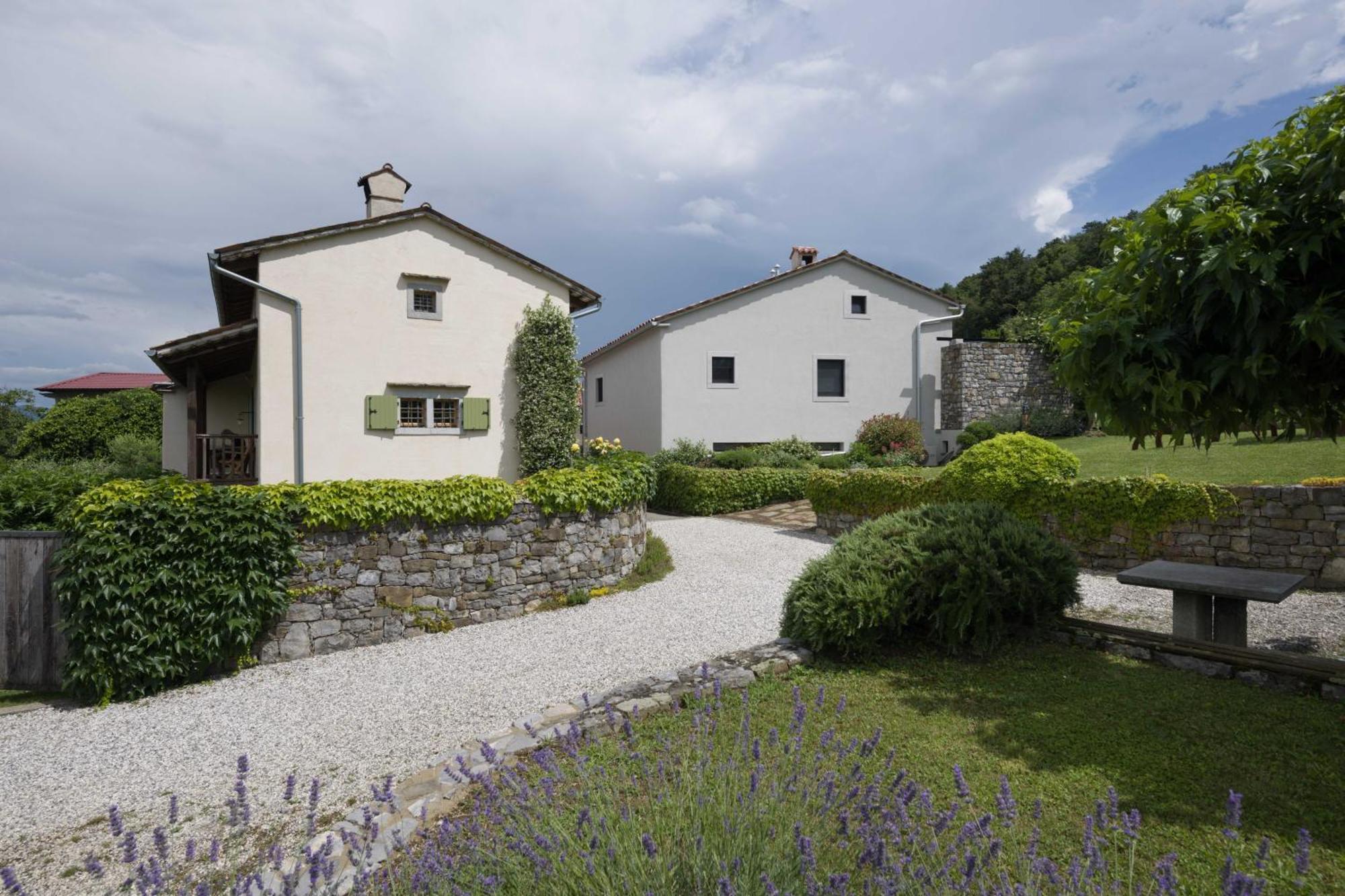 Villa Artes With Free Hot Tub & Sauna Branik Eksteriør bilde